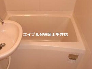 ハミングバードの物件内観写真